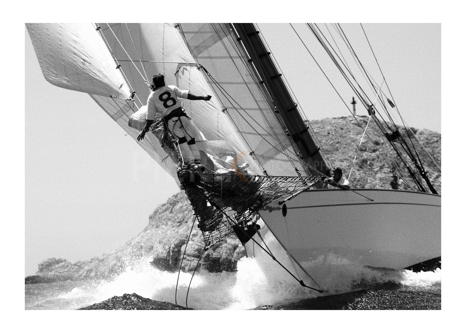 Numéro un, Moonbeam IV