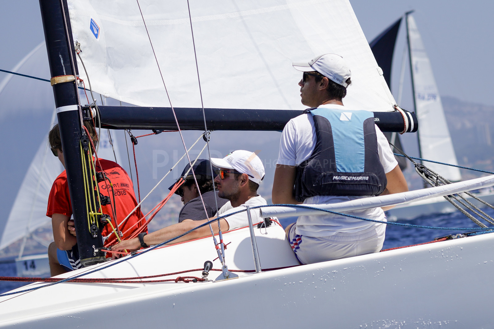 J70-0847.jpg